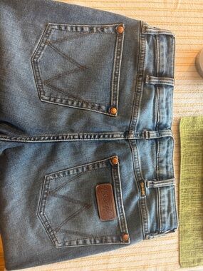 Wrangler Medium Wash Retro Trouser Jeans with Copper Rivets 29 L Stretch